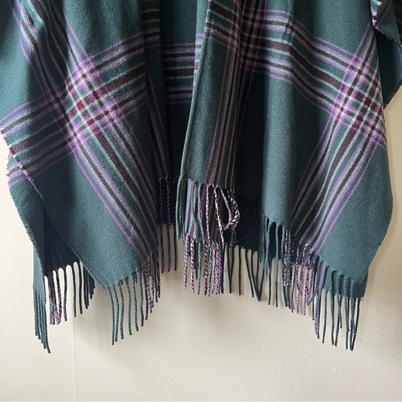 NWT A New Day Plaid Fringe Poncho - Picture 6 of 8